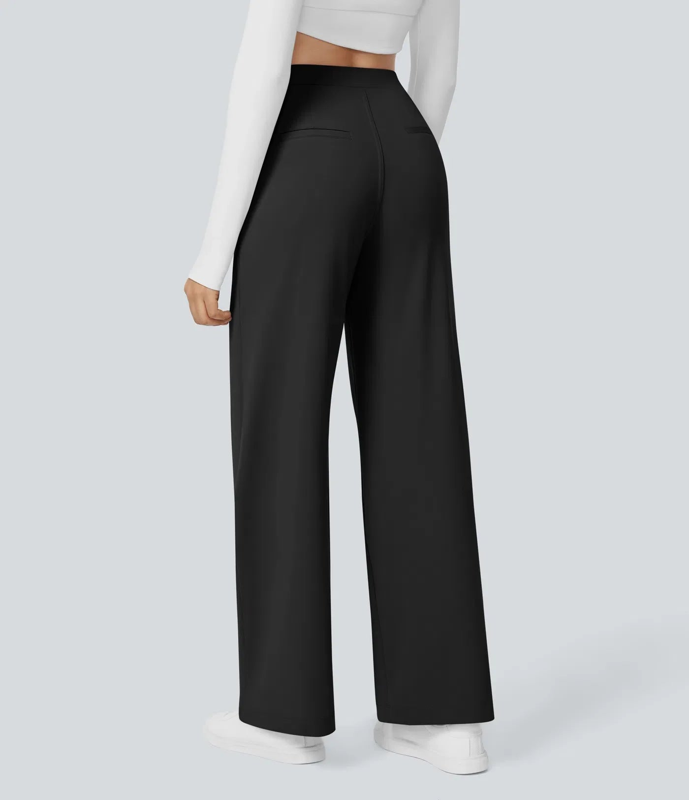 Pantalon tailleur ALERA Flex™ DayStretch à taille haute, coupe droite, avec poches pratiques.